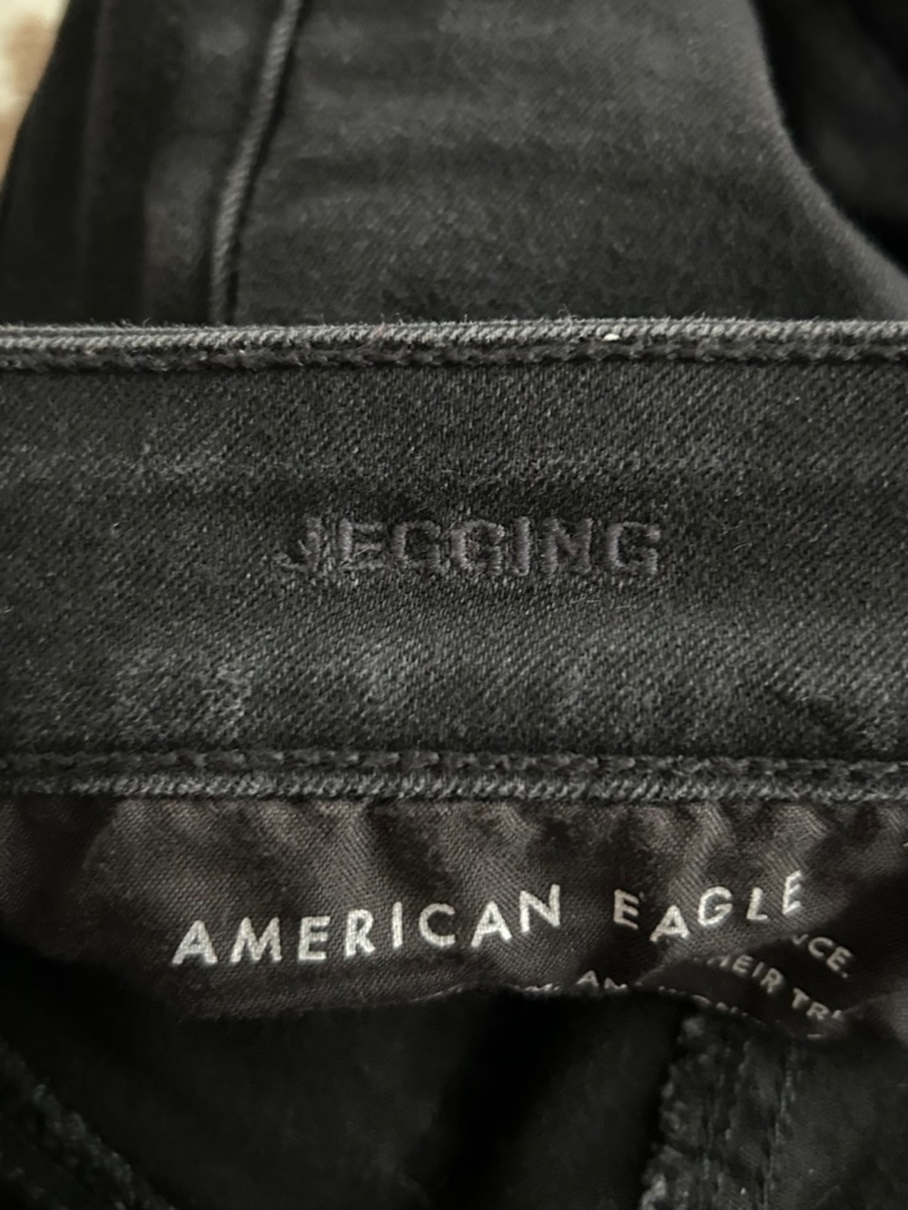 American Eagle Next Level Stretch Womens Black Jegging Jeans Size 6 - Picture 9 of 10